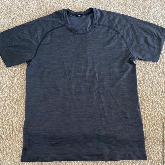 Lululemon Metal Vent Tech Short Sleeve V 2.0 Deep-Coal/Black Size M - Picture 5 of 5